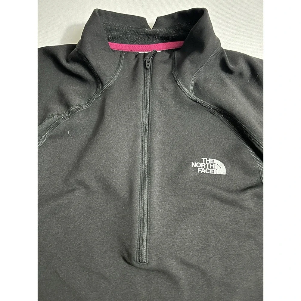 The North Face Women's Quarter-Zip Pullover- Black Reflective M